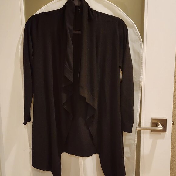 Excellent!!| US SZ Small| Theory: Black Draped Cardigan - Picture 2 of 7